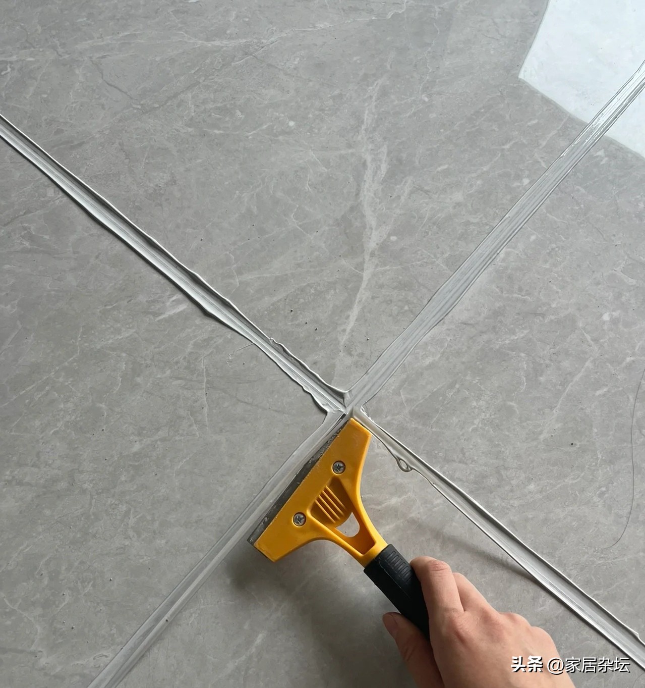 瓷砖美缝的原因和处理方法,300x600内墙瓷砖不做美缝怎么留缝