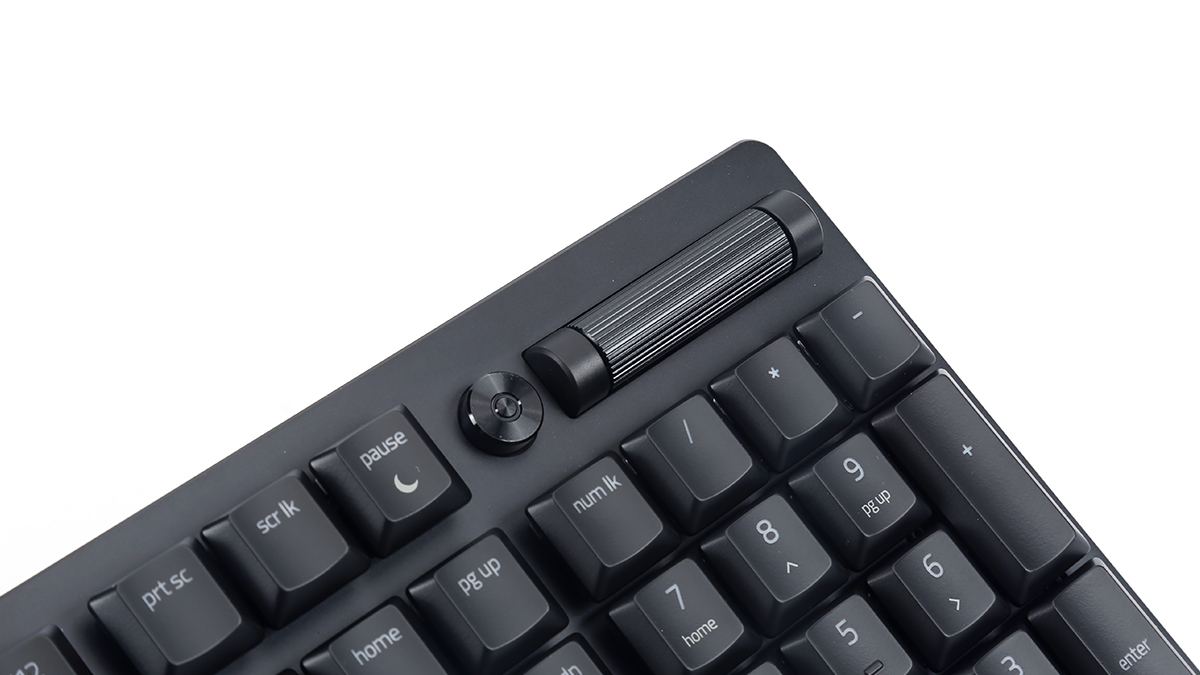 雷蛇protypeultra和噬魂金蝎哪个好,雷蛇噬魂金蝎键盘普通版