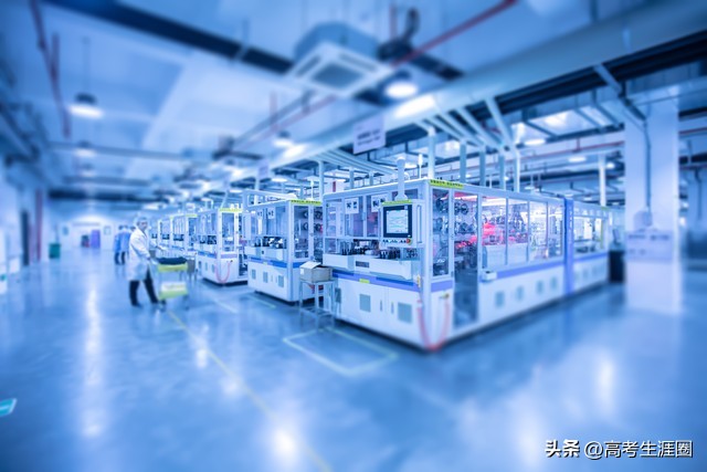 三大通信运营商一年赚多少钱,三大通信运营商哪个最坑