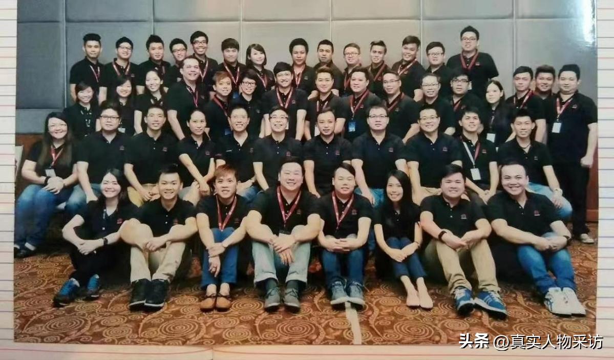 我，东北女人，会开飞机，32岁当局长，却在33岁裸辞到非洲卖手机