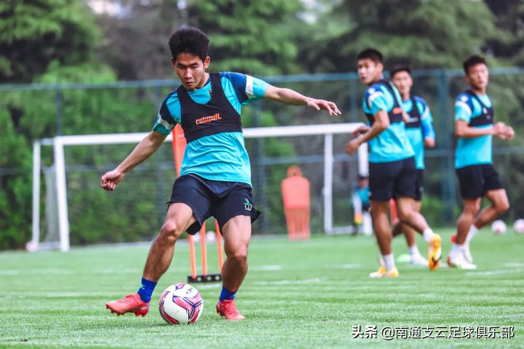 后浪官宣杀青,后浪官宣照