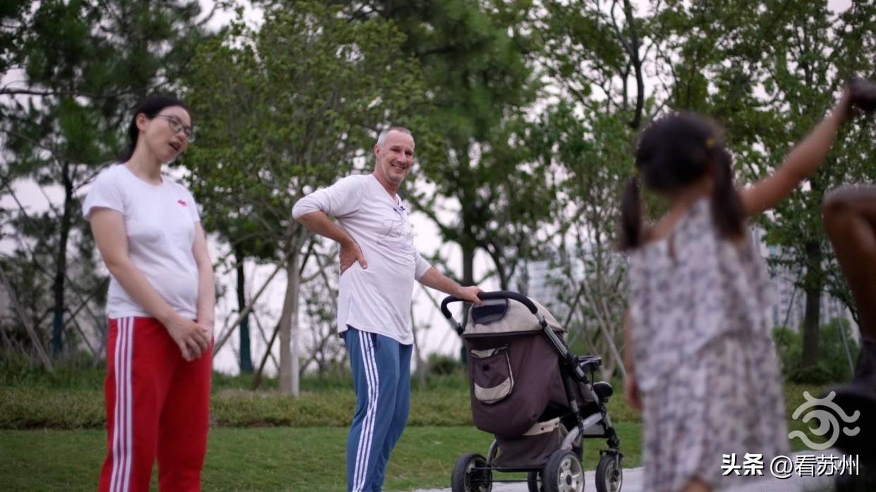 对话｜非凡十年——德国大叔欧文：面包香里体验城市变迁