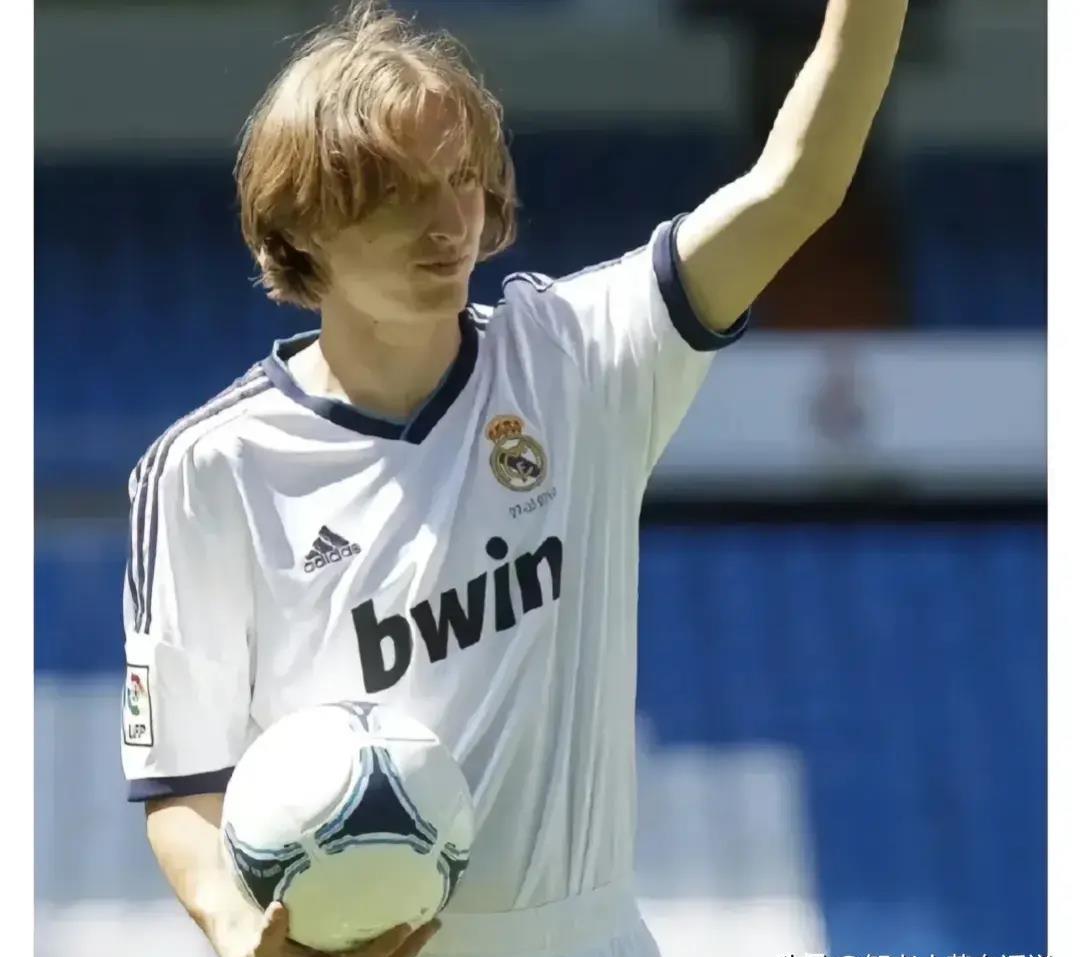 未来球王内马尔姆巴佩,内马尔经典过人姆巴佩