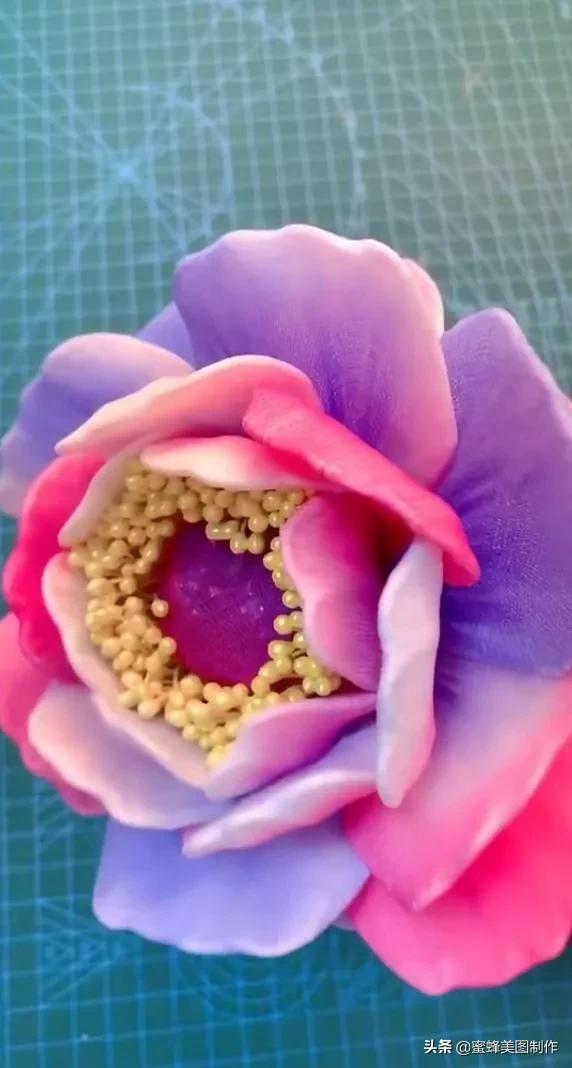 高手在民间根雕做得栩栩如生,看起来很牛逼的手工制作