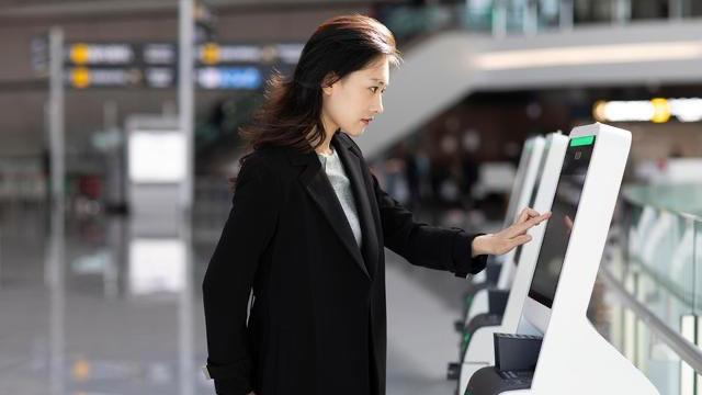 起飞前多久停止办值机,登机前多长时间停止办理登机牌