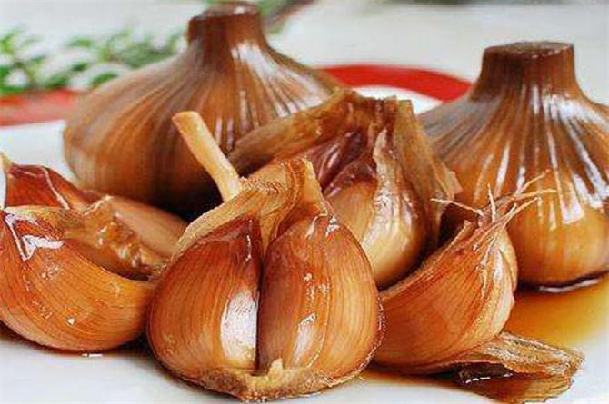 新鲜大蒜腌制法家常,简单腌制大蒜的正确方法