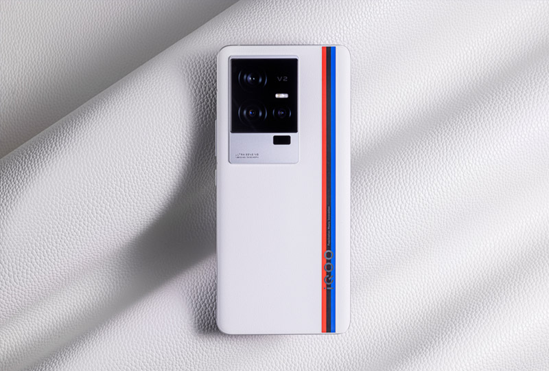 iqoo12变焦轮盘版本续航能力,iqoo1260倍光学变焦