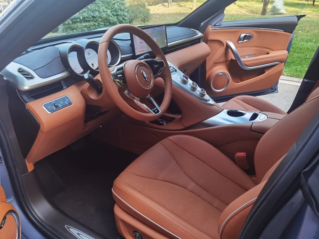 闪电猫马路实车对比,新款闪电猫试驾