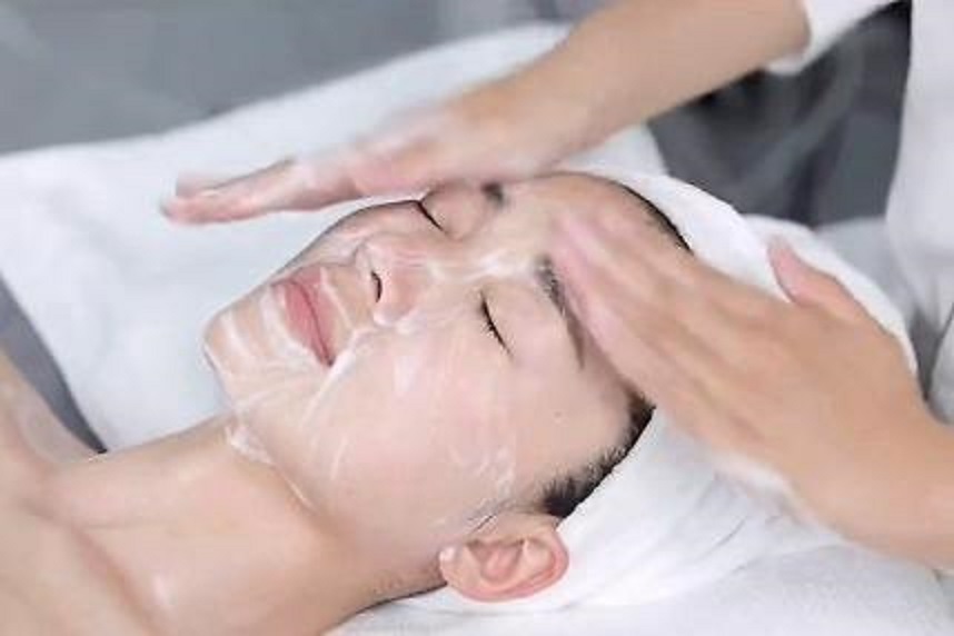 三角区毛孔粗大的原因该怎么恢复,脸上红血丝毛孔粗大是什么原因