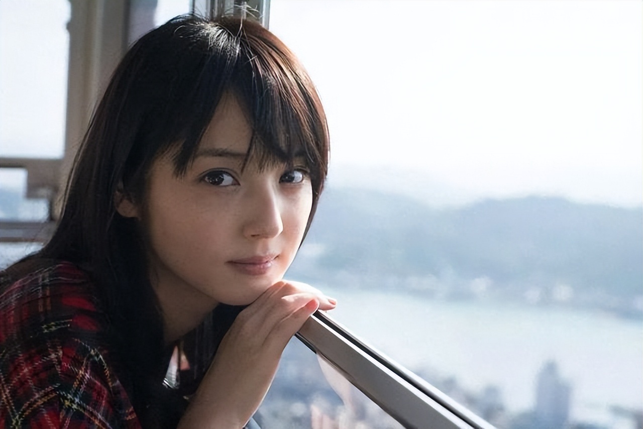 盘点足球巨星的儿子,足球球星娶明星