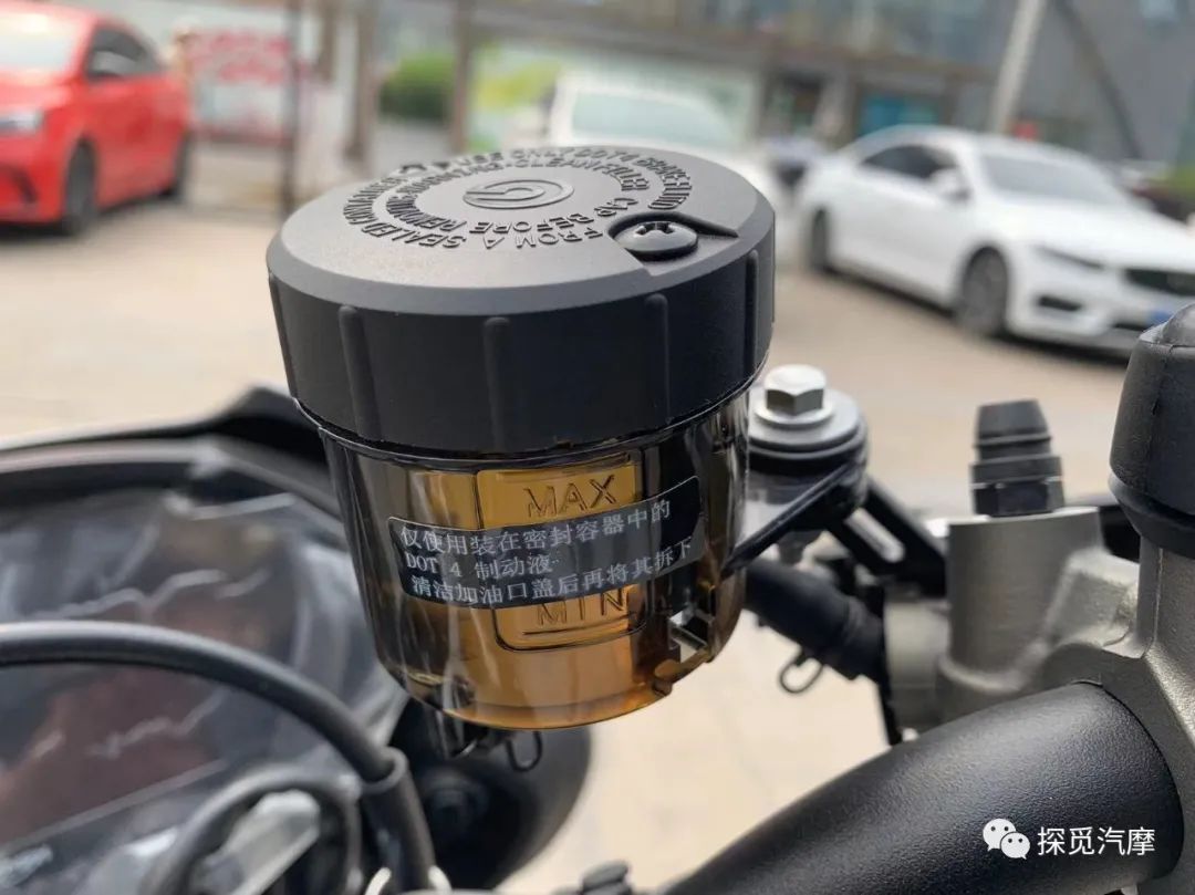 凯旋streettriple765rs评测,凯旋新款streettriple765rs