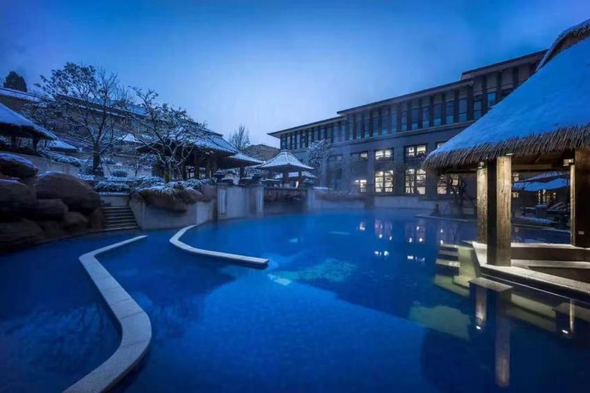 杭州临安湍口温泉星泉谷度假村,临安湍口众安氡温泉度假酒店套餐