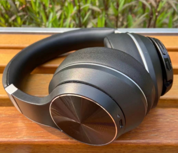 头戴式耳机推荐与蓝牙耳机区别,头戴式耳机好音质推荐