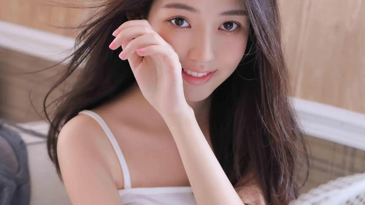 假体丰臀和自体脂肪移植哪个好,回收整形医院脂肪