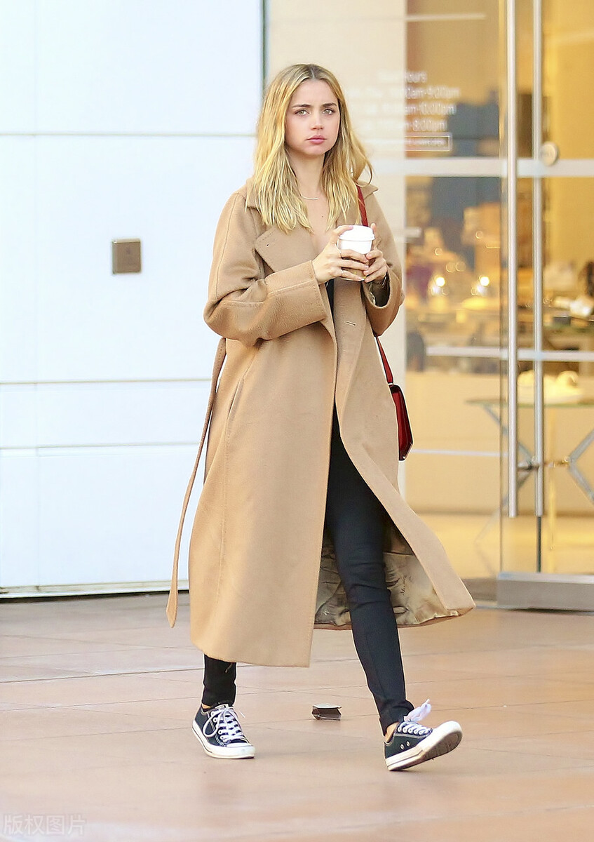 驼色大衣推荐购买,驼色大衣很成熟款式