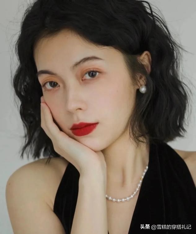 挂烫发型2020流行发型,今年流行的齐耳烫发有哪些发型