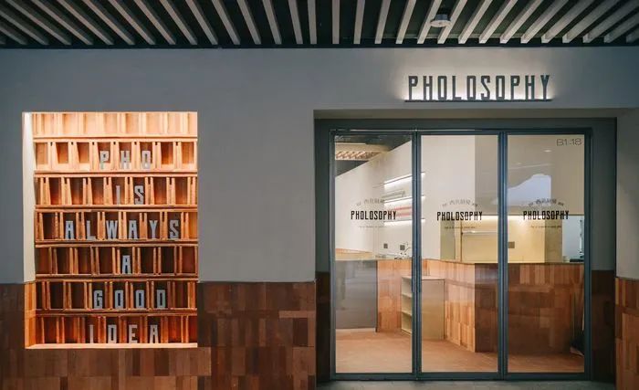 上海探店好吃不贵,探店上海和平饭店一桌子菜