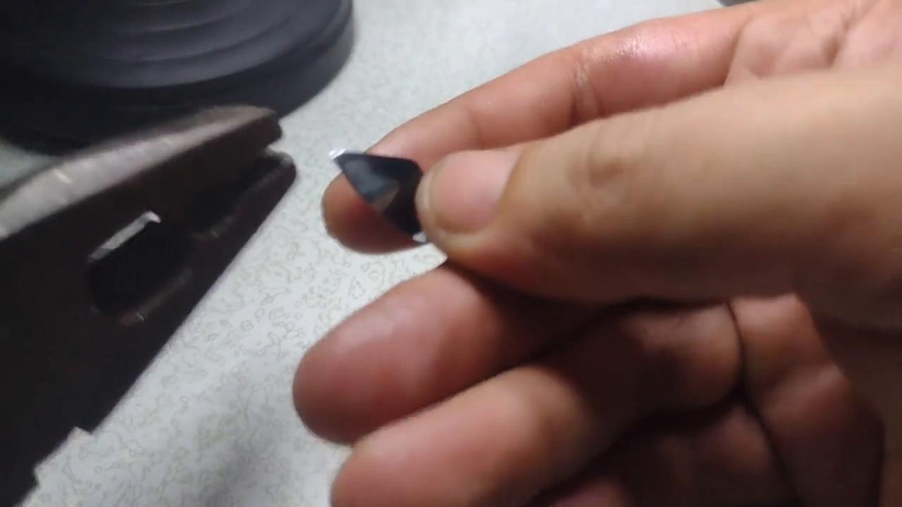 微型电动缝纫机底线不上什么原因,缝纫机不上底线急修