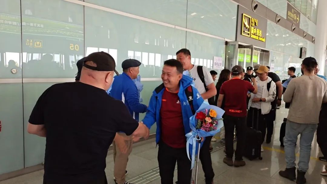 锡尼河五人制冠军,2022锡尼河杯足球赛