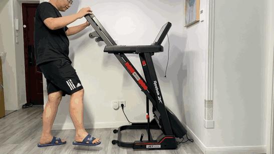 锐步跑步机哪个系列最值得购买,锐步跑步机jet100x