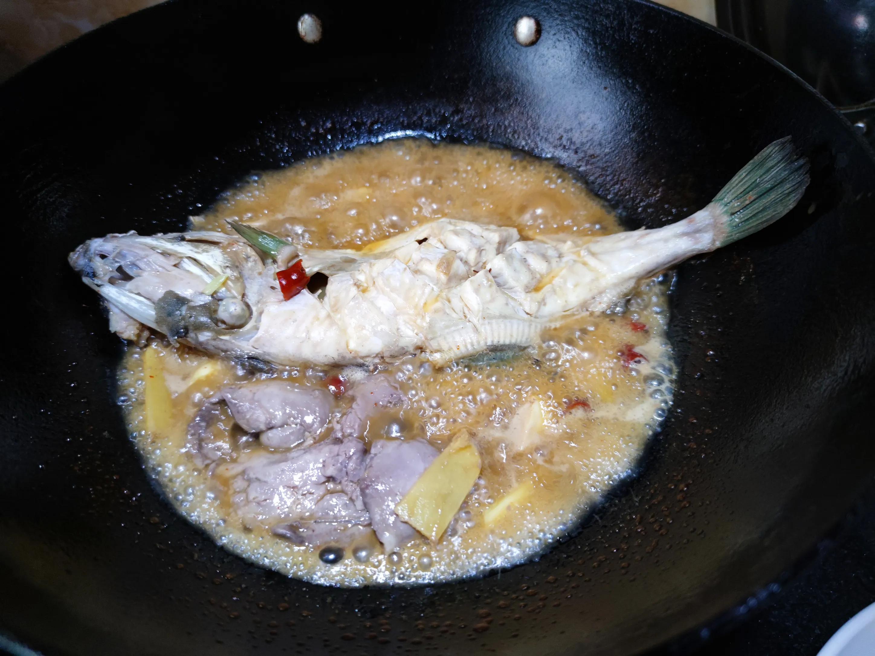 八十年代的4种“饲料鱼”,剥皮鱼已很少见,其它现在人们还常吃