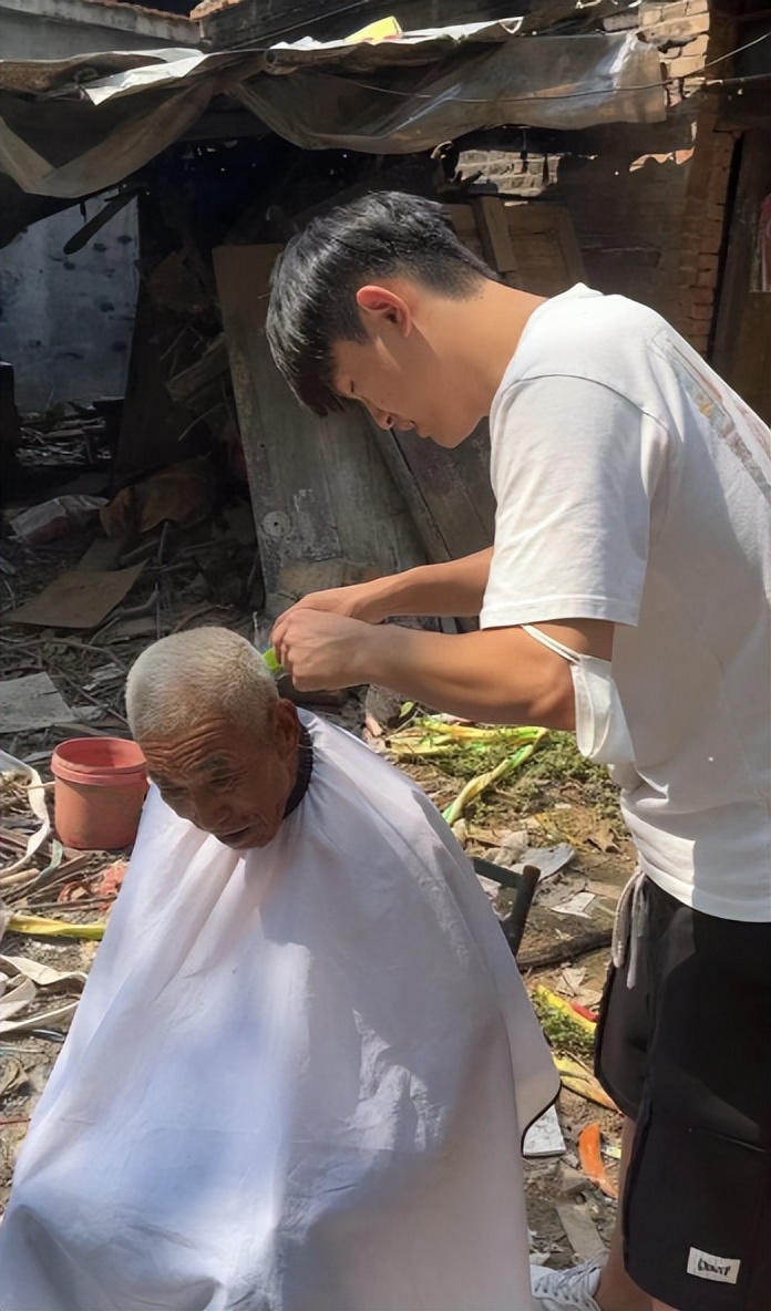 z世代创业年轻人,z世代成长中的新一代青年