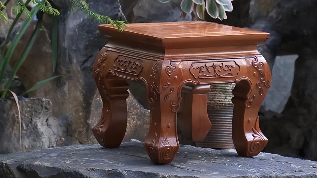 暴利工业废料变废为宝,九零后小伙收废品变废为宝