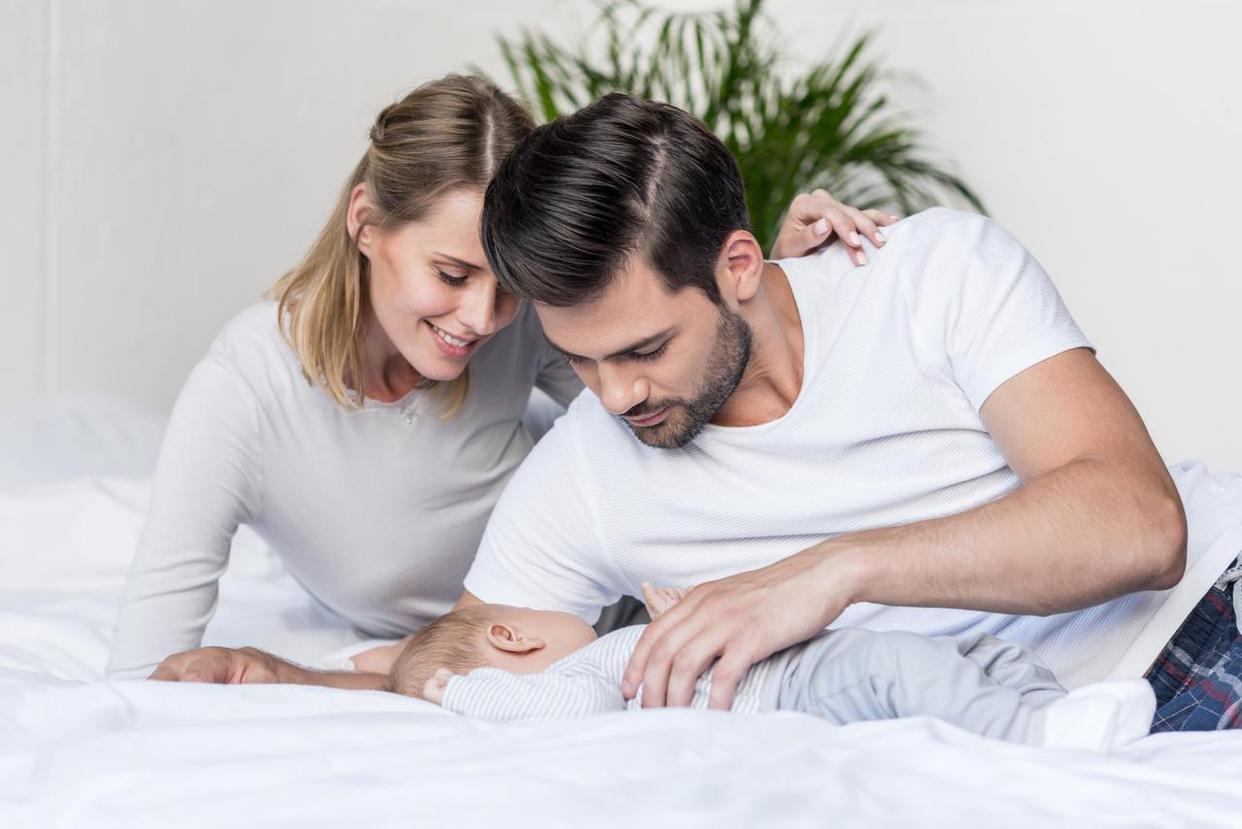 儿子“摸”胸部成瘾，6岁开始迷恋一个动作，让妈妈难为情