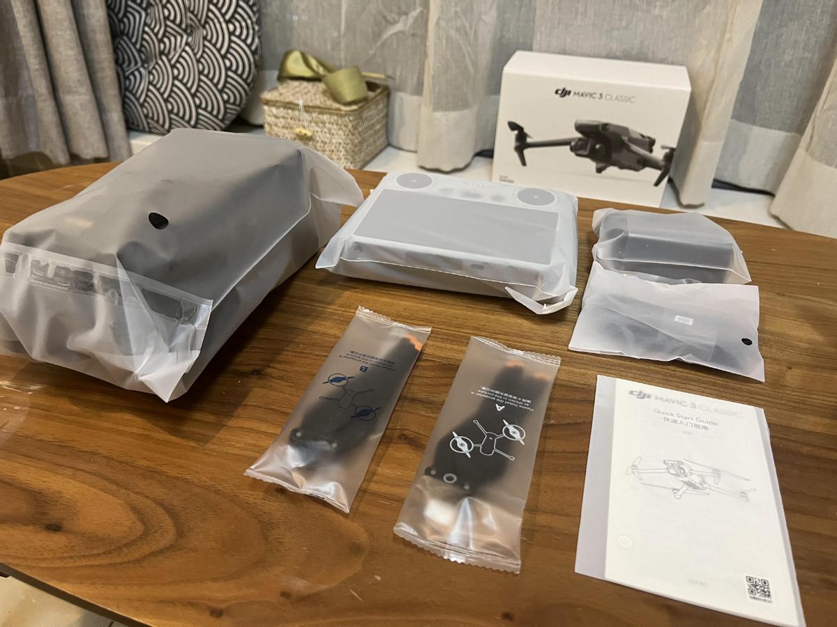 大疆mavic 3评测带屏遥控器 (大疆mavic 3 哪个版本更值得买)