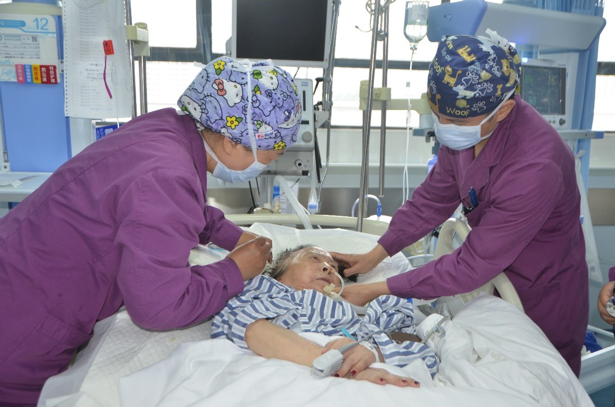 【名医风采】姚雪华：守护生命，为患者点燃希望之光