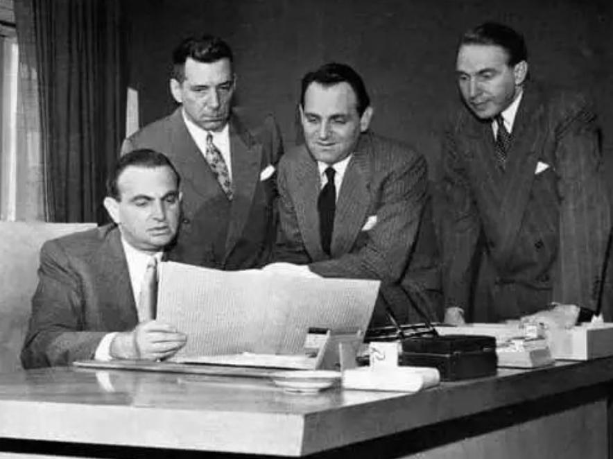 露华浓不是停产了吗,露华浓是不是停产了