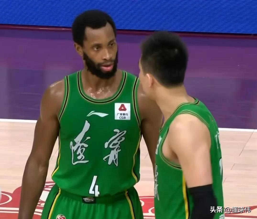 桑普森北控暴扣,桑普森抢断一条龙暴扣