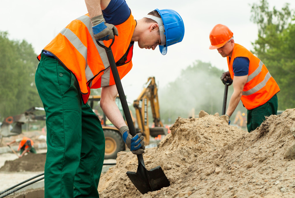在公众场合总想挠挠下面是什么原因？这4个原因早知道早预防