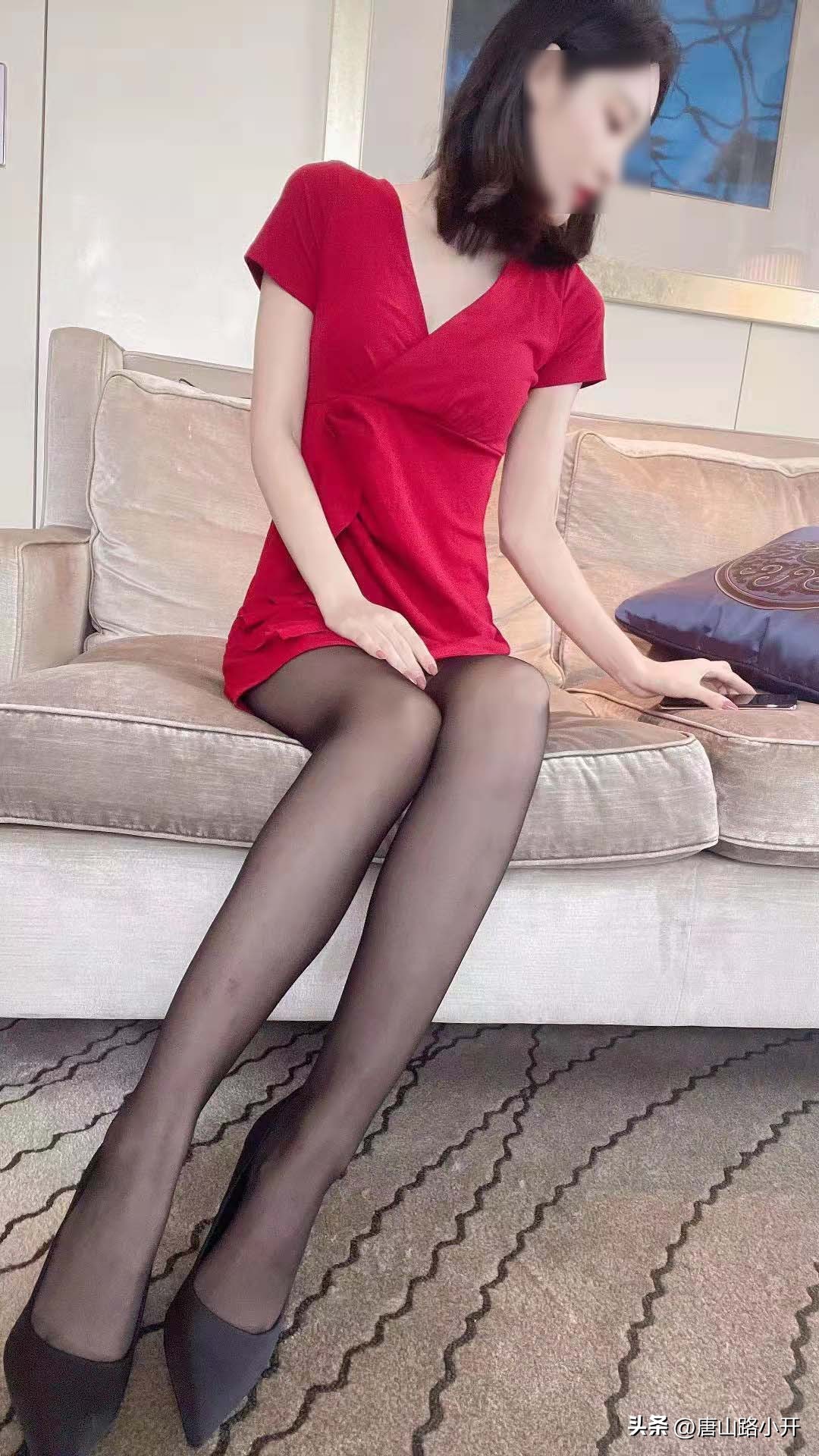 表弟被表妹骗走,表弟被美女骗了