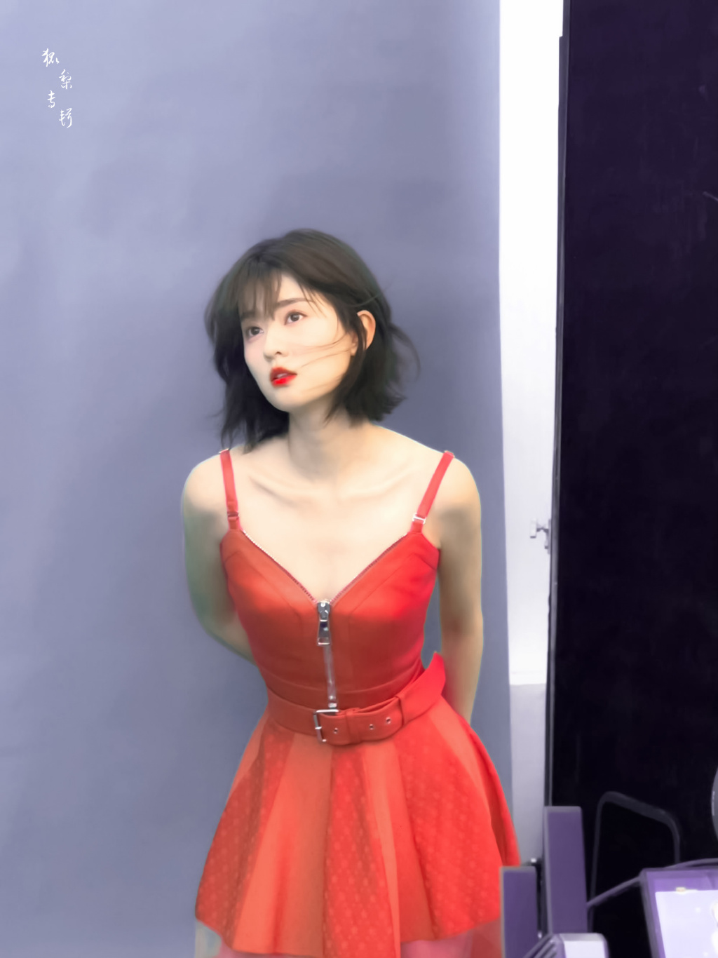 乔欣花花万物高跟鞋,乔欣碎花长裙