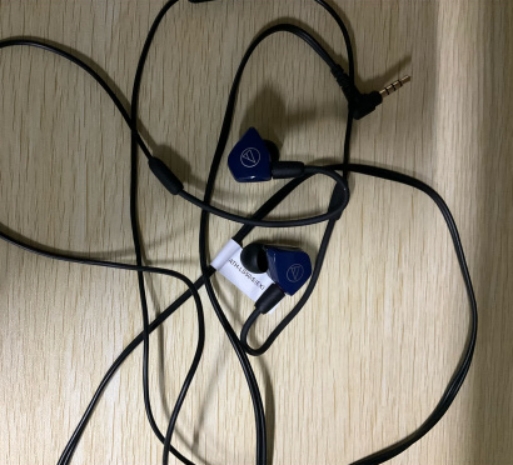 耳机推荐降噪音质好复古,耳机中的高频和低频