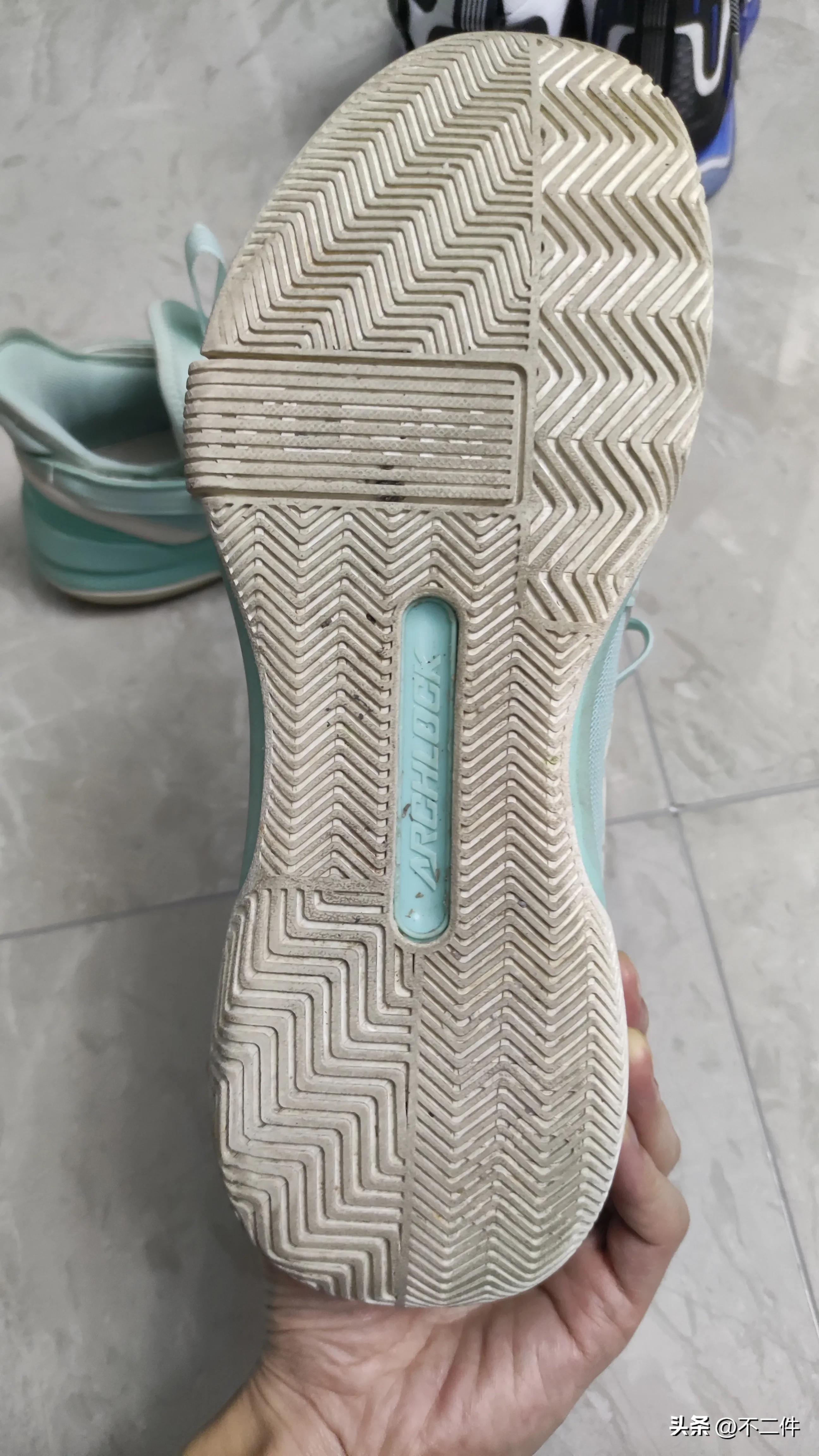 篮球鞋ag1从哪买划算,2023年ag足球鞋推荐