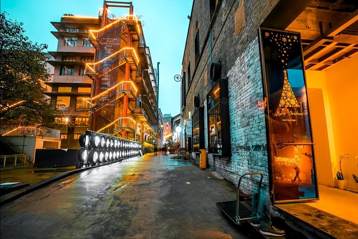 重庆旅游打卡食物,重庆旅游必去小吃街攻略