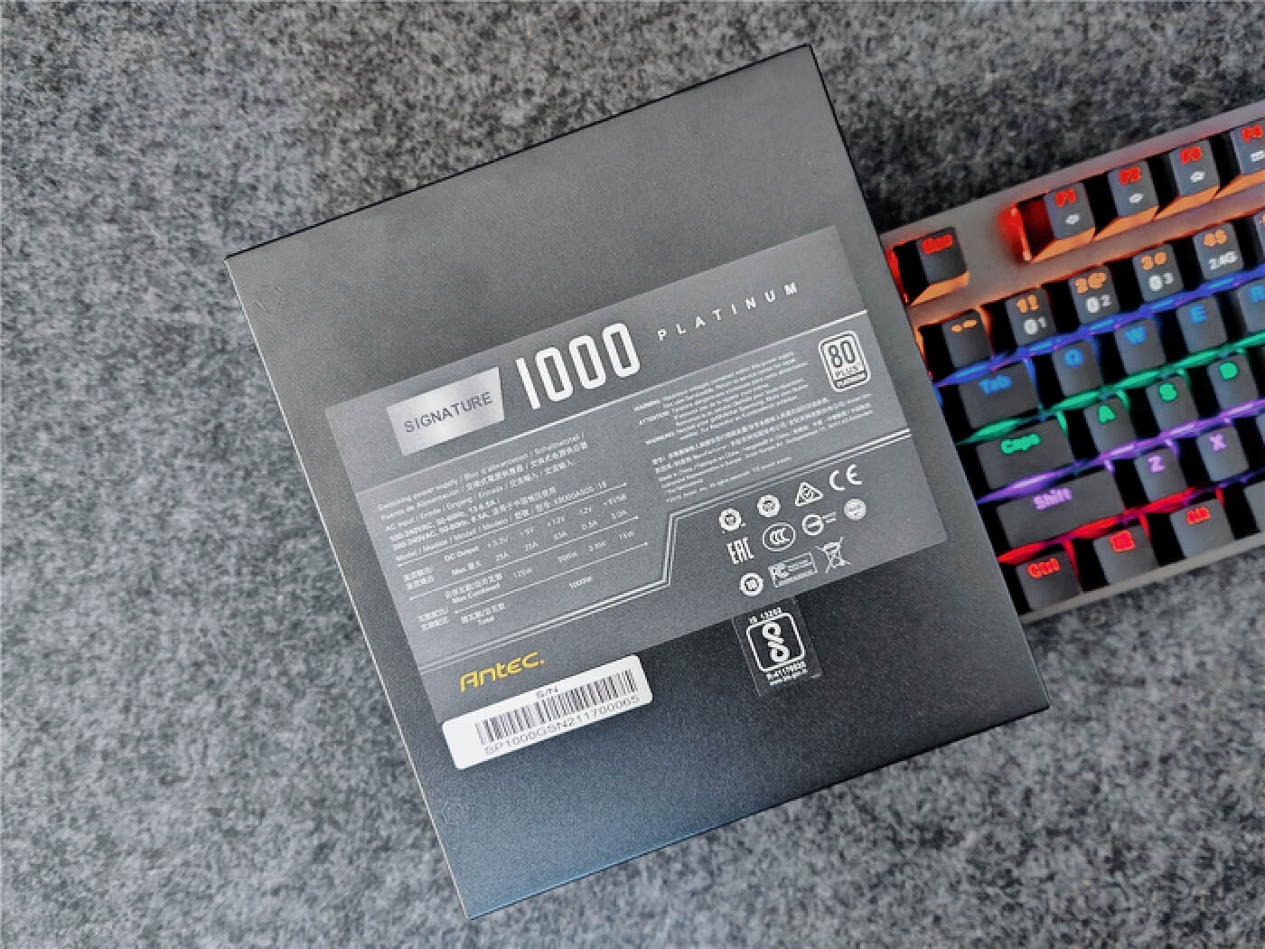 安钛克金牌全模组750w拆解,安钛克白金电源