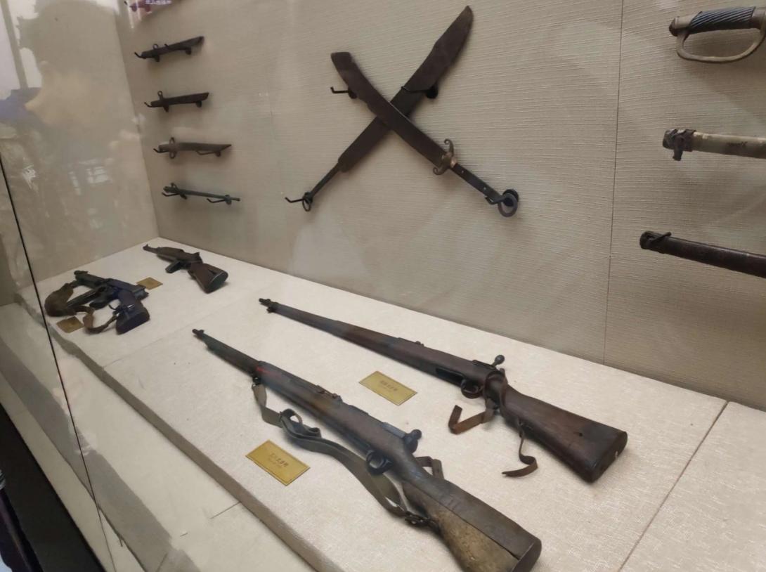 三八大盖步枪子弹能打穿盔甲吗,三八大盖和现代步枪哪个威力大