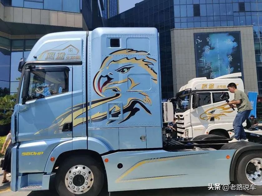 5万鹰途生活舱,解放鹰途生活舱试驾视频