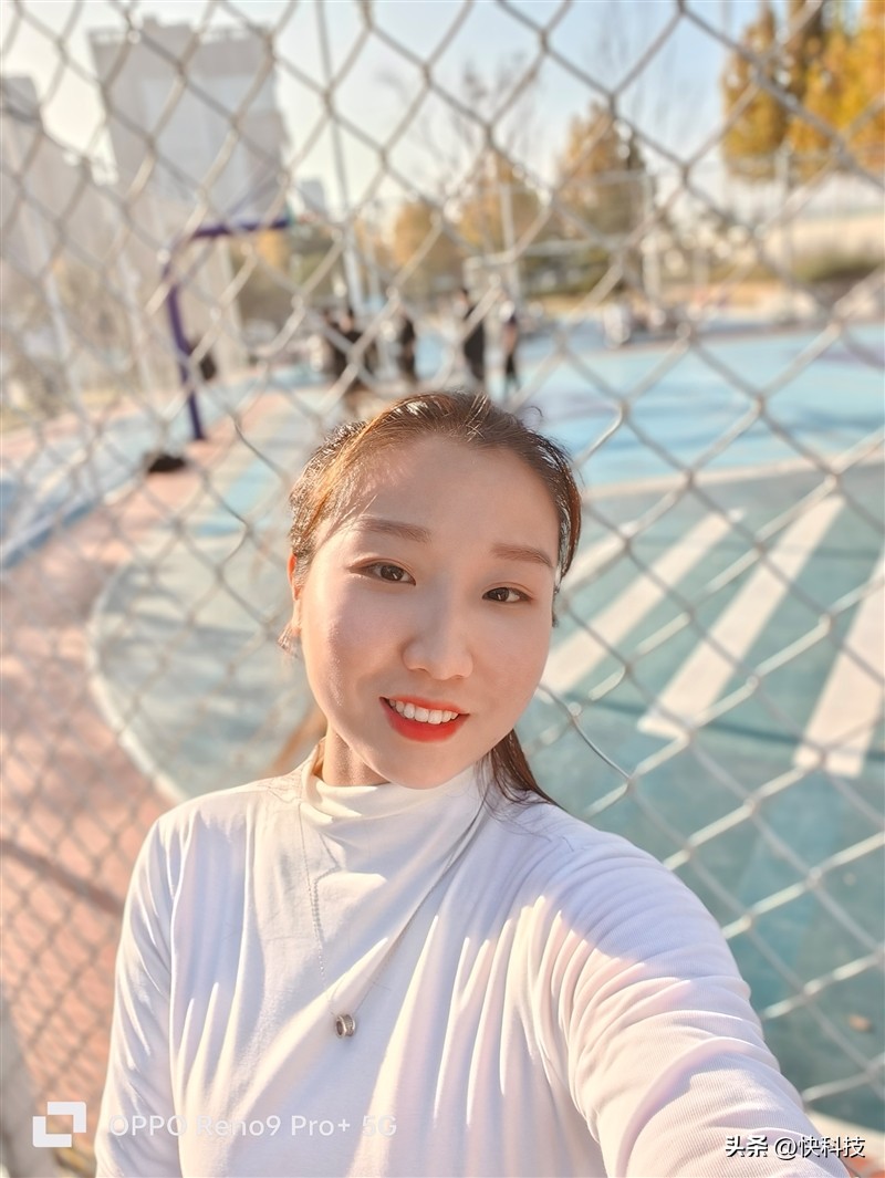 opporeno9pro中杯评测,opporeno9pro再次刷新轻薄纪录