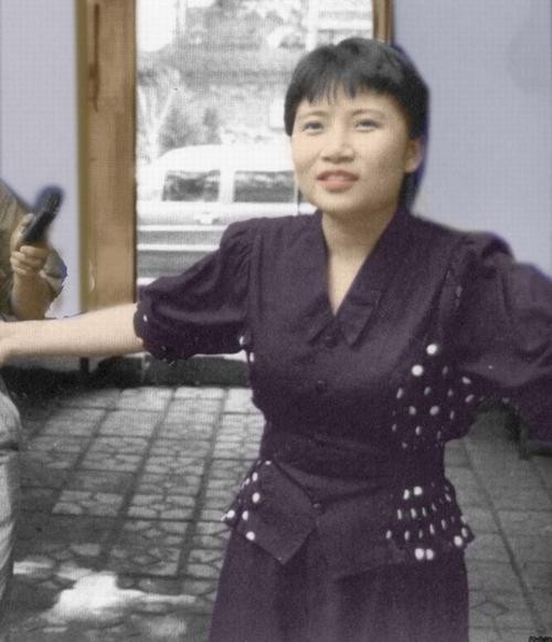 著名歌手李娜简历,李娜重返歌坛揭露背后真相