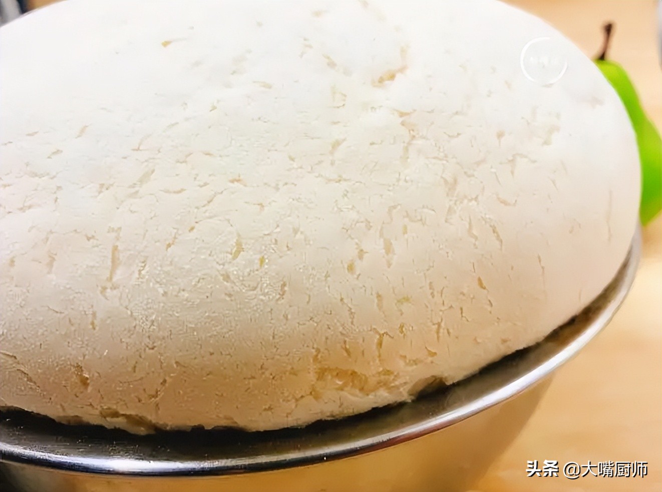 蒸馒头直接放酵母粉不冲开可以吗,蒸馒头直接放碱