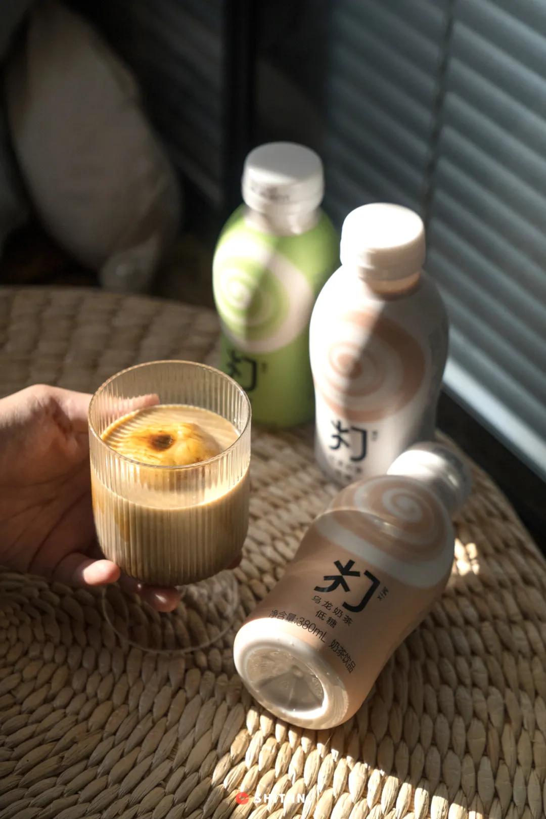 打奶茶真的好喝吗,之前很火的爆打奶茶