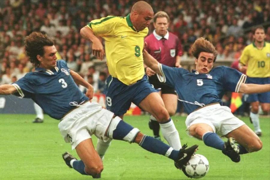 罗纳尔多小罗内马尔,罗纳尔迪尼奥小罗的高光时刻