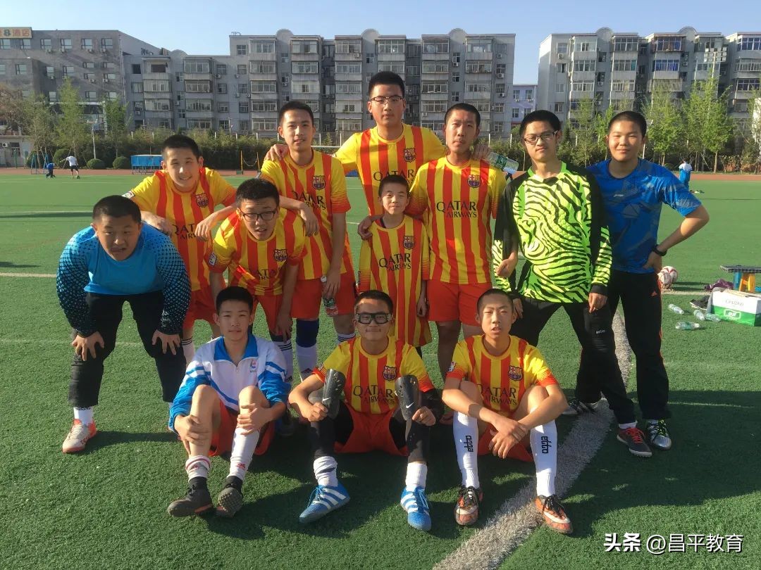 回忆学生时代的世界杯,足球校园世界杯