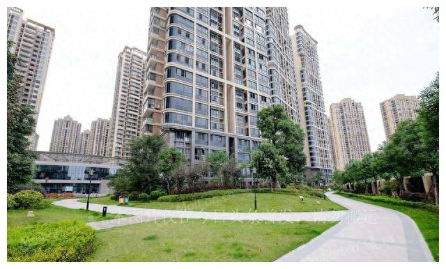 福州后花园：五四北桥头堡位置，琴亭湖畔小区值得购买吗？