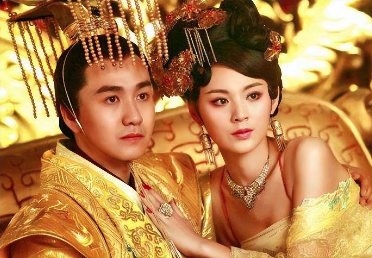 孝武帝刘骏给群臣取外号，还专门养了一个昆仑奴棒打群臣