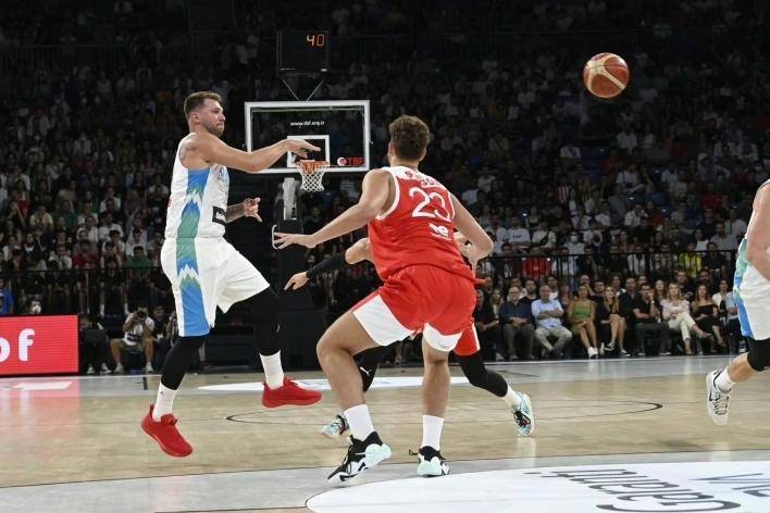 塞尔维亚约基奇和东契奇,约基奇东契奇字母哥国际阵容